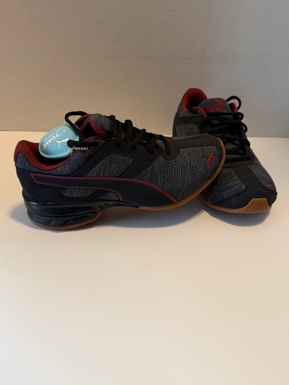 New Boys Puma Tazón 6 Size 2 Sneakers